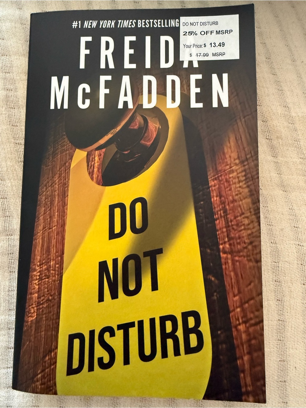 Freida McFadden Do not disturb bestseller book 4/$20